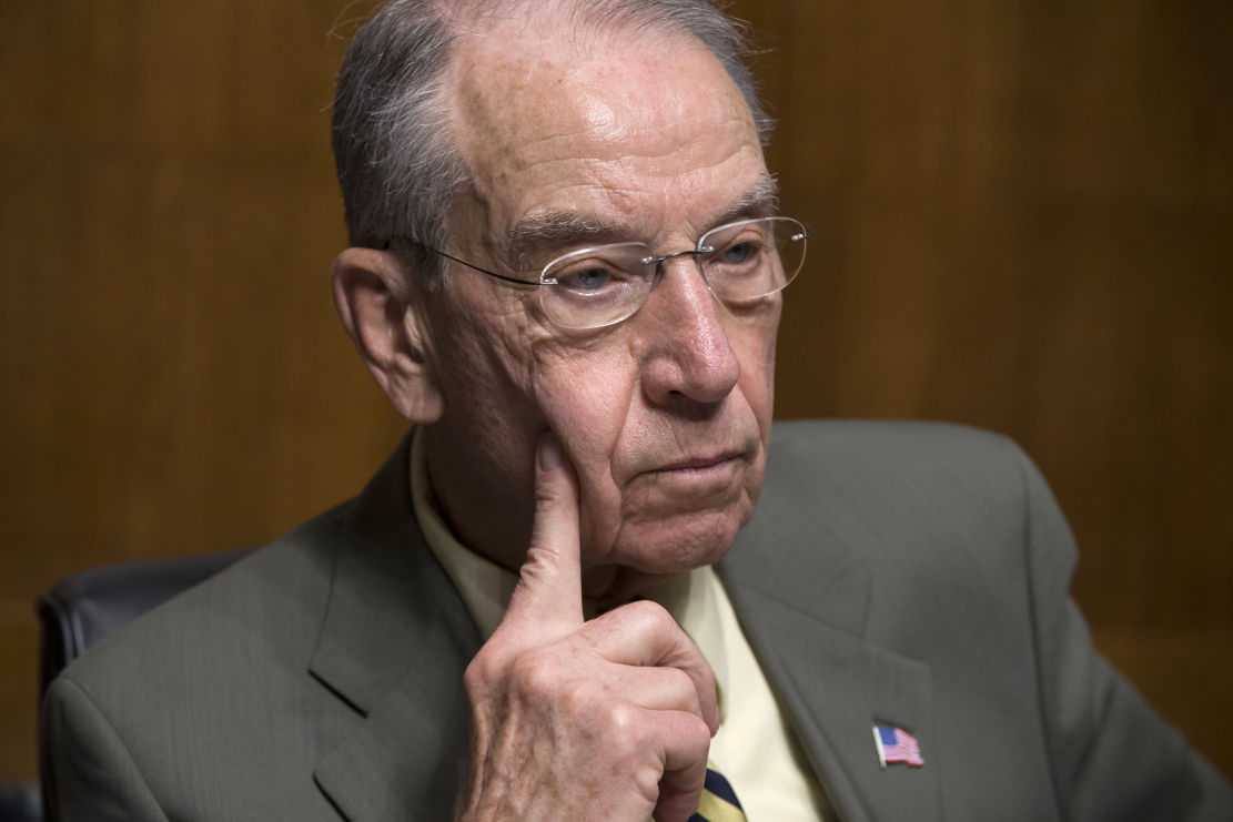 Cranking up pressure, Dems ready to bring Garland to Capitol